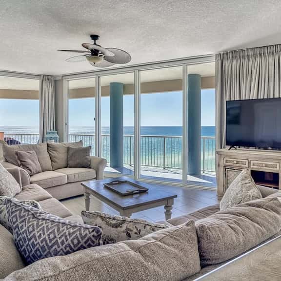 Palazzo 208 - Image 1