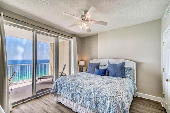 Tropic Winds 2208